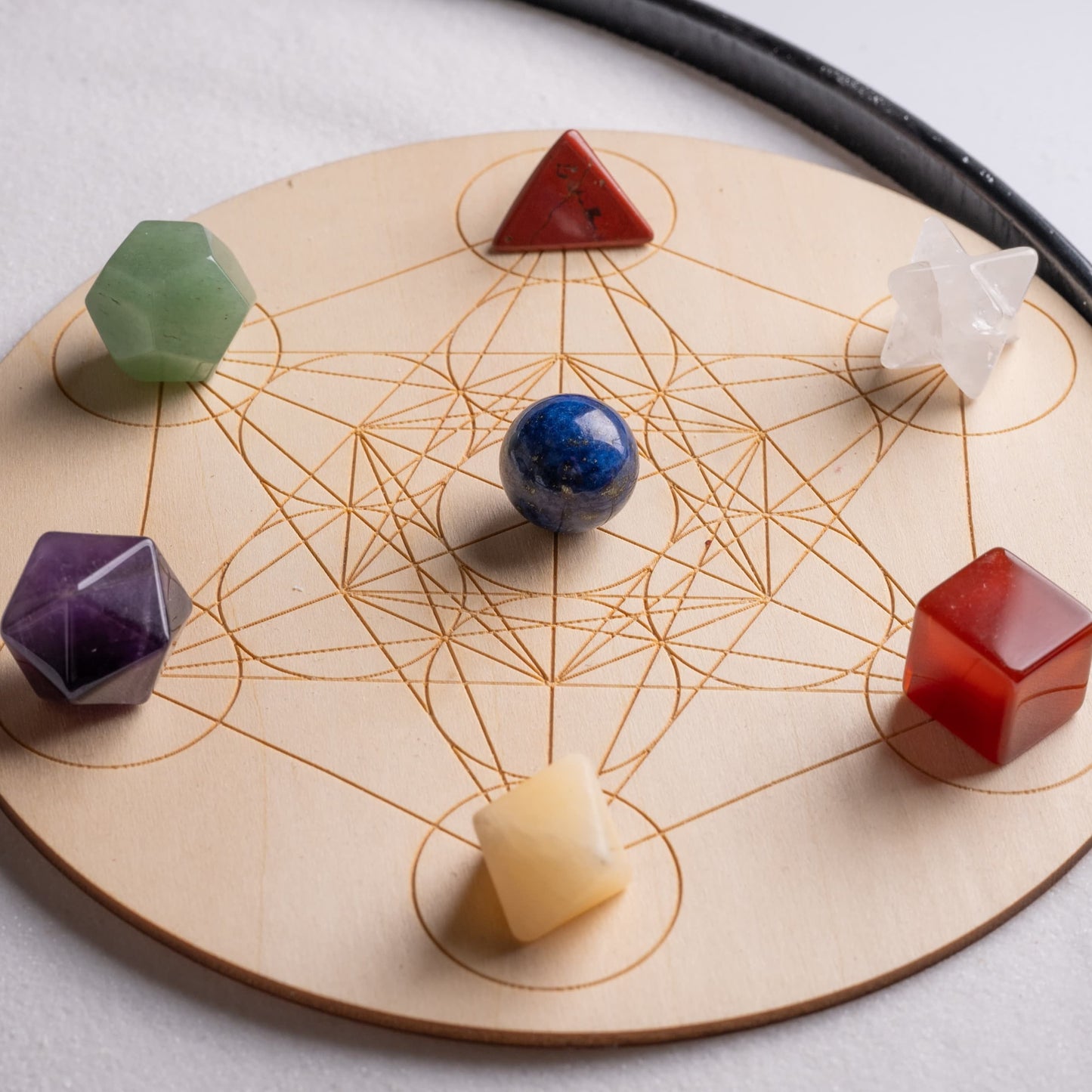 Close-up of 7 chakra stones in natural gemstones with vibrant colors.