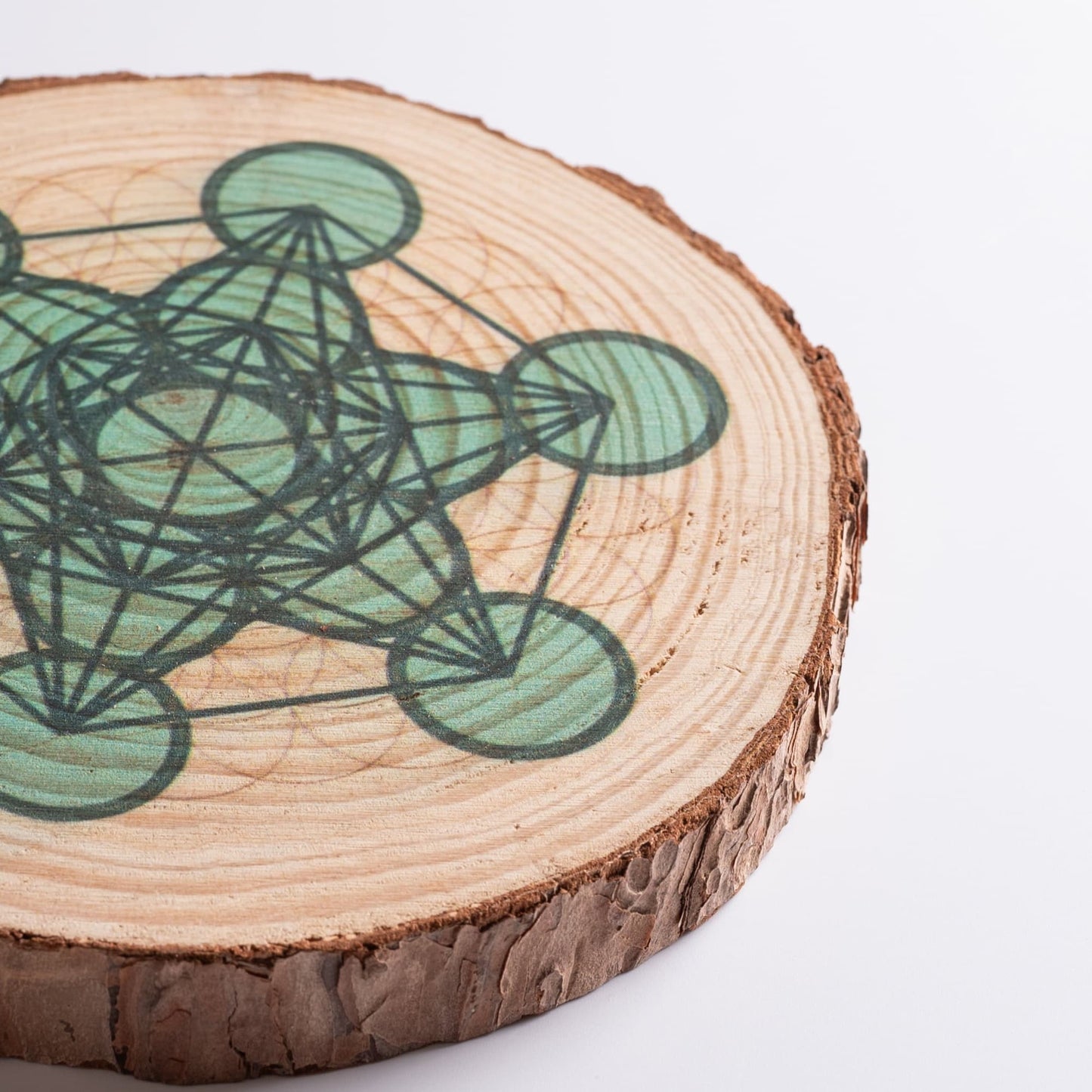 Sacred geometry crystal grid with crystals arranged for protection and manifestation Metatron's Cube crystal grid board in gift box, meaningful spiritual present.